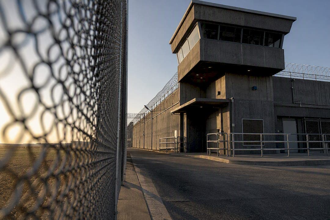 Save Hours: Find a U.S. Jail Address in Four Steps